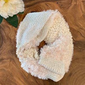 Cejon infinity scarf